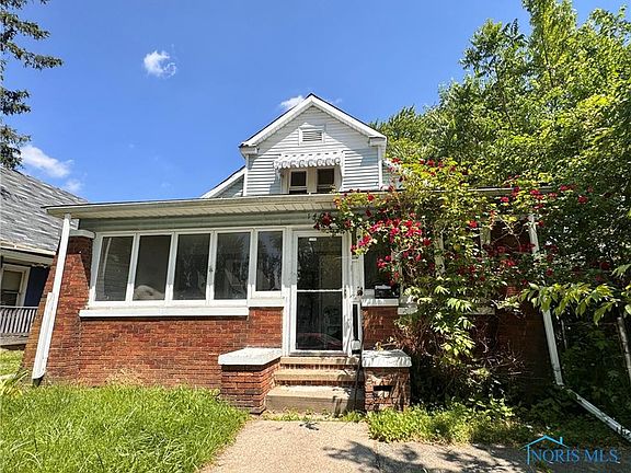 2nd image of 1408 Walbridge Ave