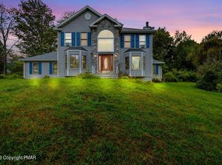 400 Melody Ct, East Stroudsburg, PA 18301