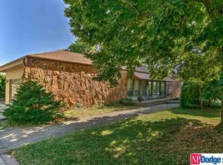13030 Pacific St, Omaha, NE 68154