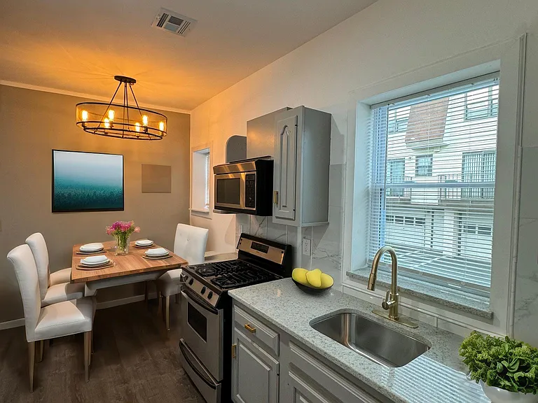 342 E Westfield Ave #1B — Photo 3