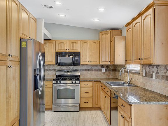 4th image of 3114 Flower Garden Ct