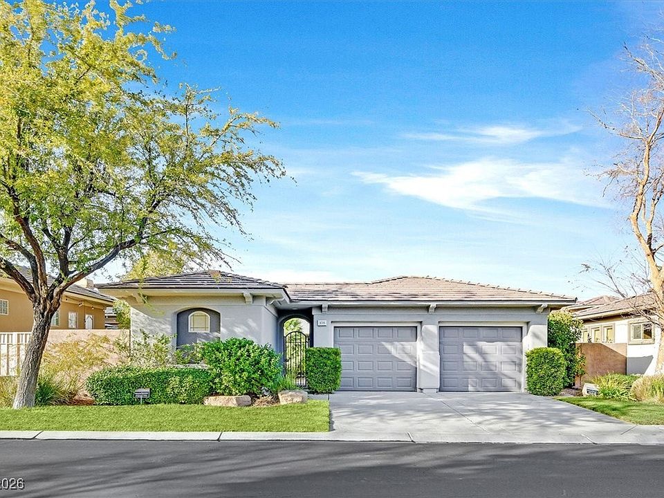 1st image of 108 Emerald Dunes Cir