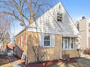 32 166th Pl, Calumet City, IL