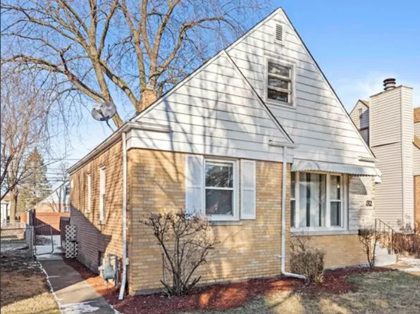 32 166th Pl, Calumet City, IL 60409