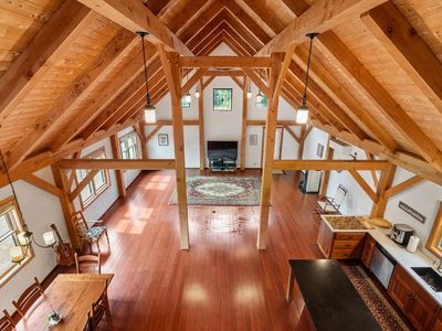 70 North Ave, Mendon, MA, 01756