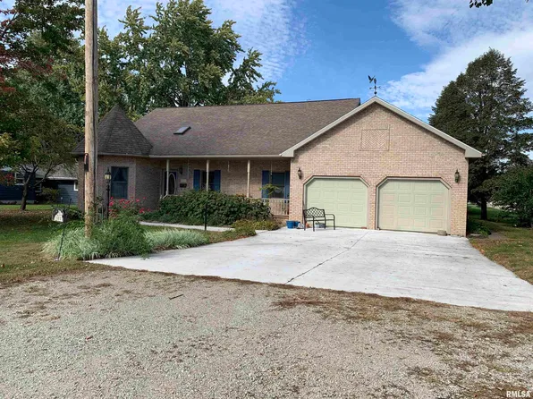 1111 3rd St, Lacon, IL 61540