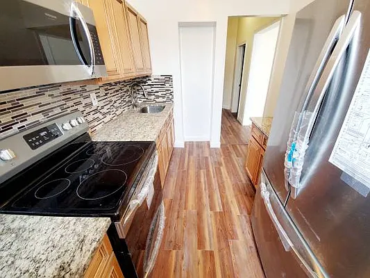 Rented by Brooklyn Property Group LLC | media 25