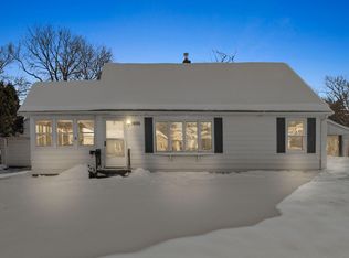 3886 74th St E, Inver Grove Heights, MN 55076