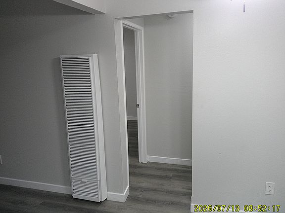 5th image of 1460 Hemlock Ave #B