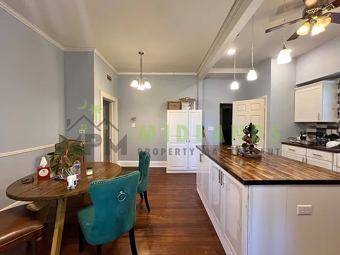 2417 Clark St — Photo 18