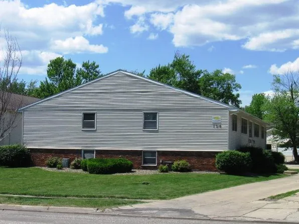 104 W Shelbourne Dr, Normal, IL 61761