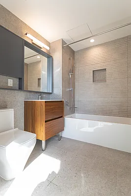 Rented by Bond New York | media 83