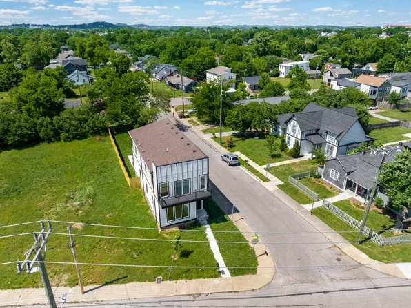 1700 Underwood St, Nashville, TN 37208
