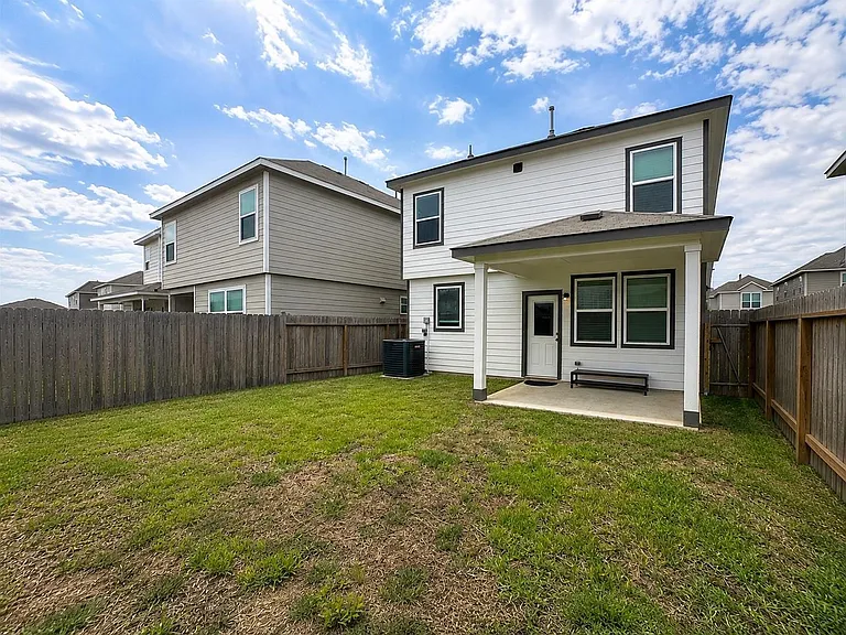 24811 Landolfi Dr — Photo 12