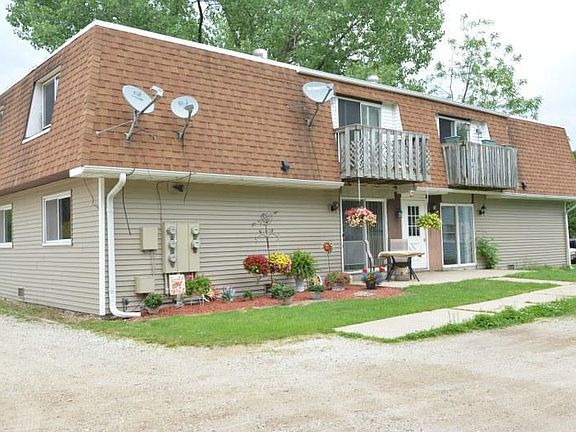 2nd image of 319 Wisconsin Ave #4
