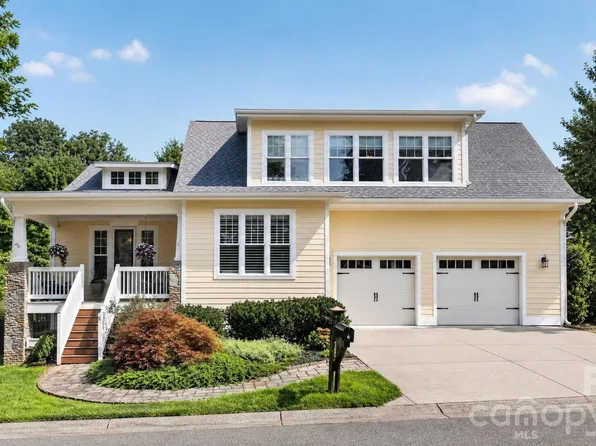 6 Bungalow Way, Asheville, NC 28804