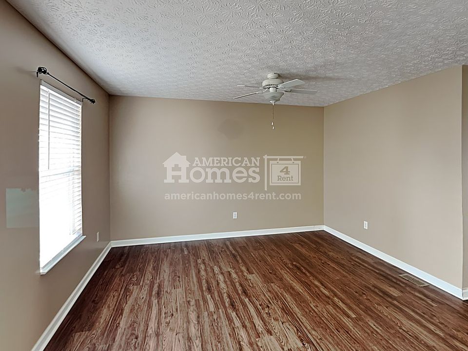 207 Victorian Dr, Commercial Point, OH 43116 Zillow