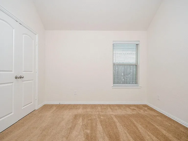 6142 Thief River Falls Dr — Photo 36