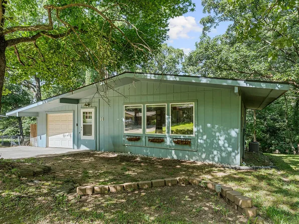 16 Evesham Ln, Bella Vista, AR 72714