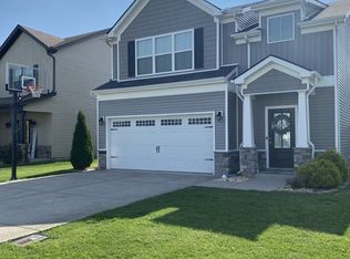 4214 Golden Sun Ct, Murfreesboro, TN 37127