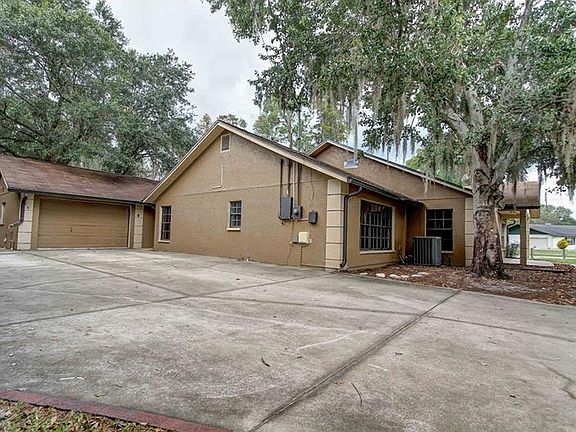 4th image of 6841 Mary Lou Ln