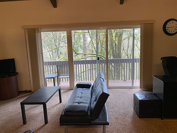 4th image of 1714 Evergreen Park Ct SW #A9
