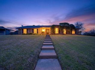 209 Colonial Cir, Athens, TX 75751