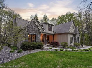 3020 Brighton Rd, Howell, MI 48843