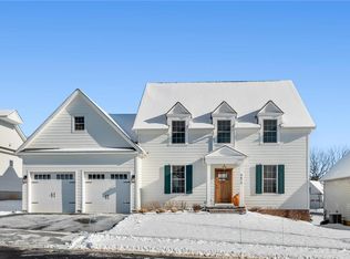 4473 Old Saucon Rd, Bethlehem, PA 18015