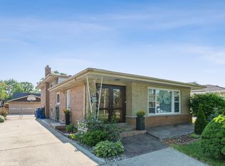 9216 Massasoit Ave, Oak Lawn, IL 60453