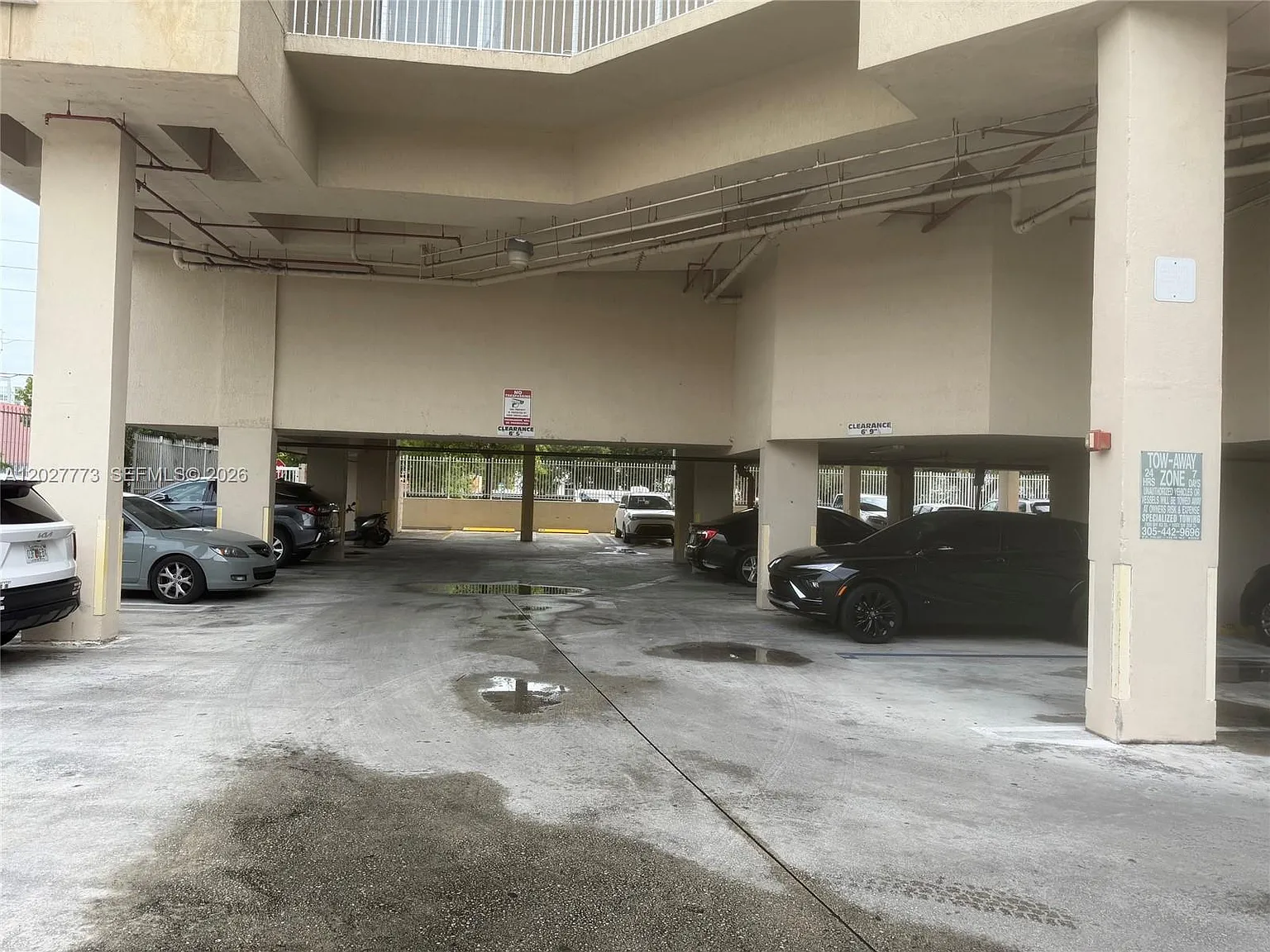 The Citadel Condo — Photo 2