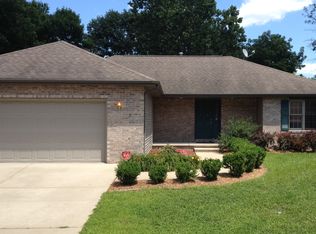 108 S 5th St, Riverton, IL