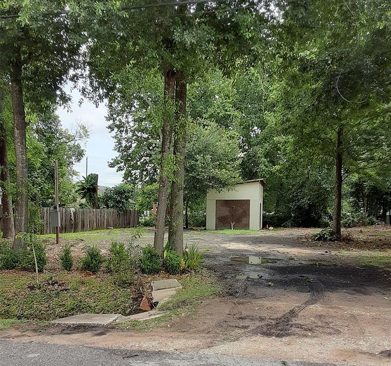2nd image of 6538 Apollo St