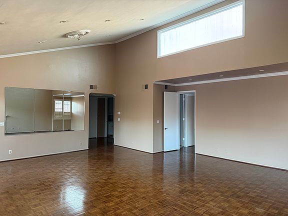 3rd image of 1500 Camden Ave #4