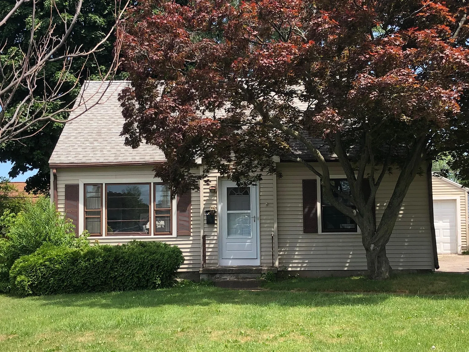 36 Greenfield Rd photo 1