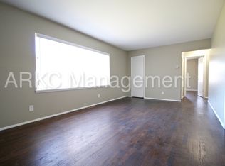 8822 Highland Ave, Kansas City, MO 64131
