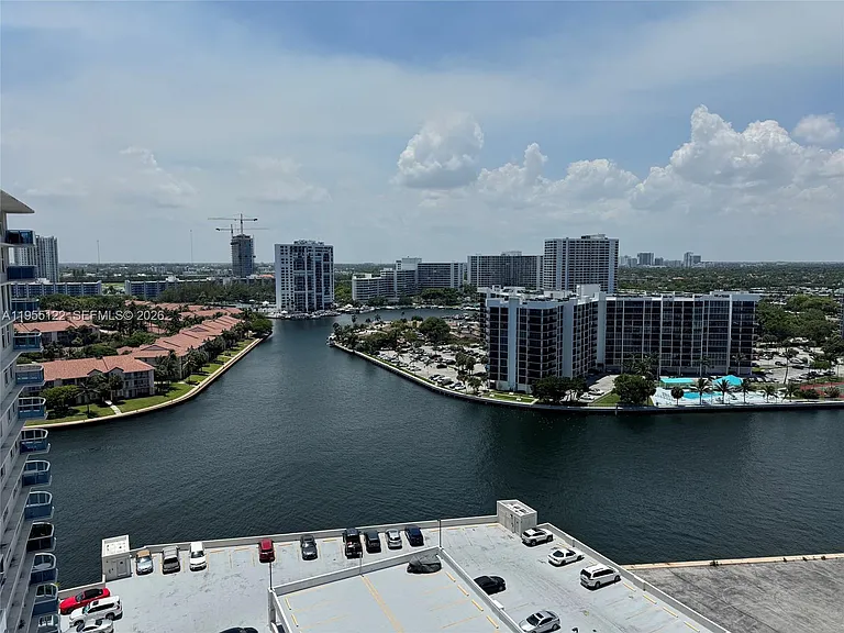 3800 S Ocean Dr #1725 — Photo 2