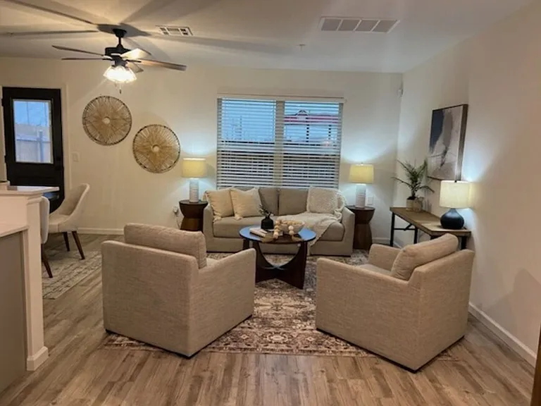 Reserve on 29th Townhomes — Photo 47
