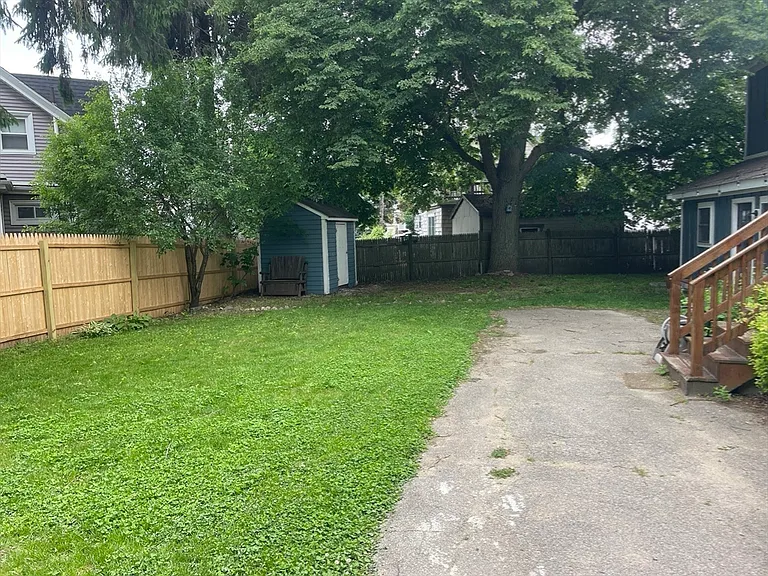 69 Cherry St — Photo 27