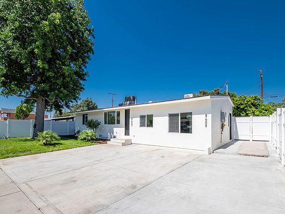 3rd image of 8407-8409 Cantaloupe Ave