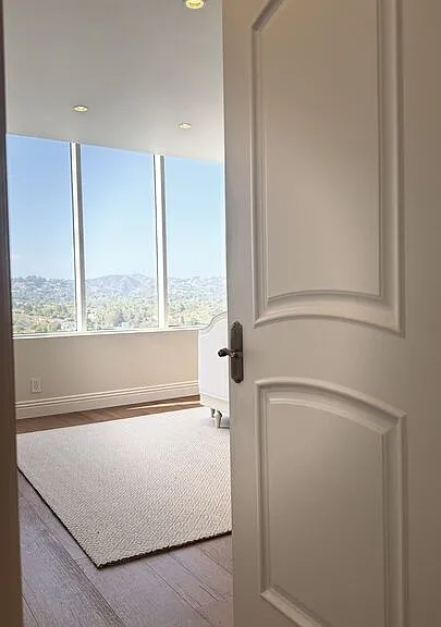 10724 Wilshire Blvd #1605 — Photo 26