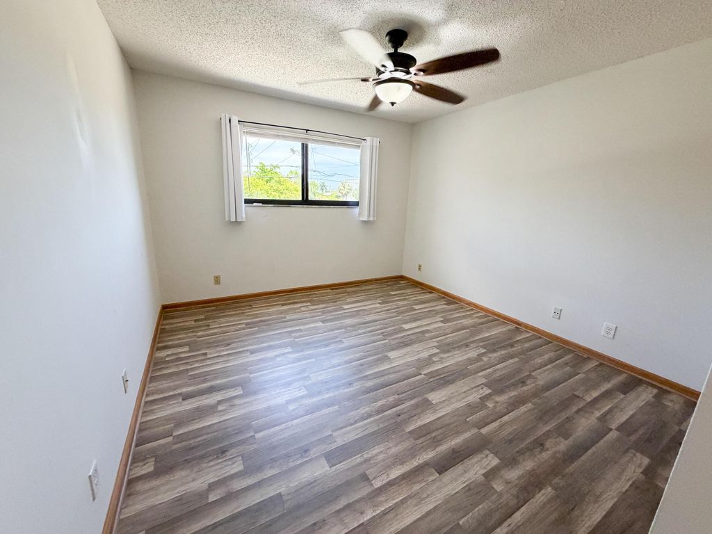 241 SE 11th Avenue #241a, photo 9