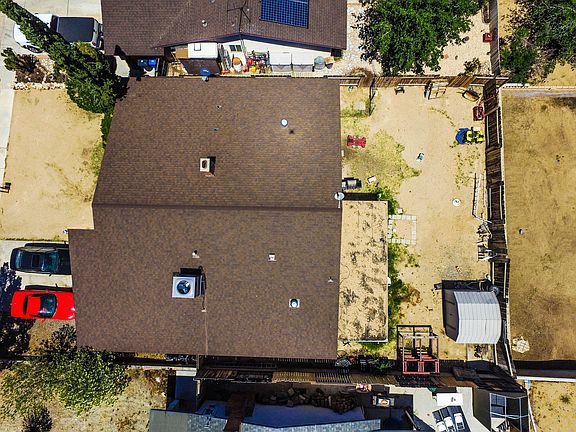 3rd image of 881 Mescal Dr