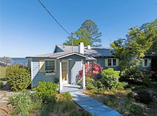 9817 Eastwind Rd, Gloucester, VA 23061