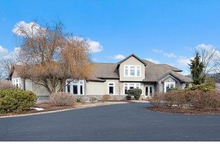 17 Red Tail Dr, Orwigsburg, PA 17961