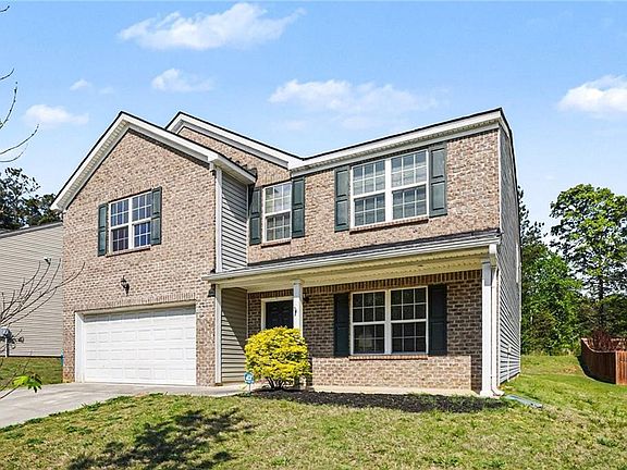 2nd image of 1160 Pebble Ridge Dr
