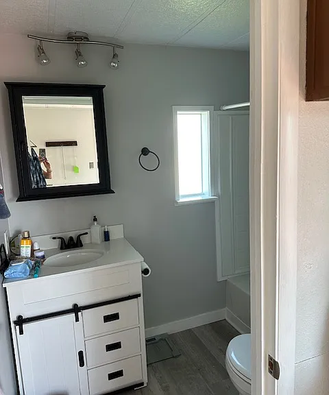 416 W 5th Ave #29 — Photo 3