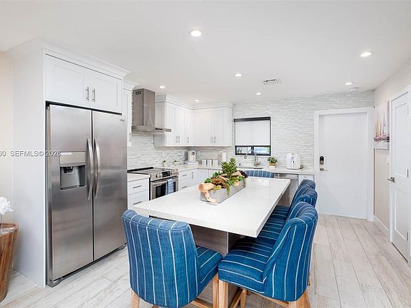 4th image of 1500 Ocean Bay Dr APT B3
