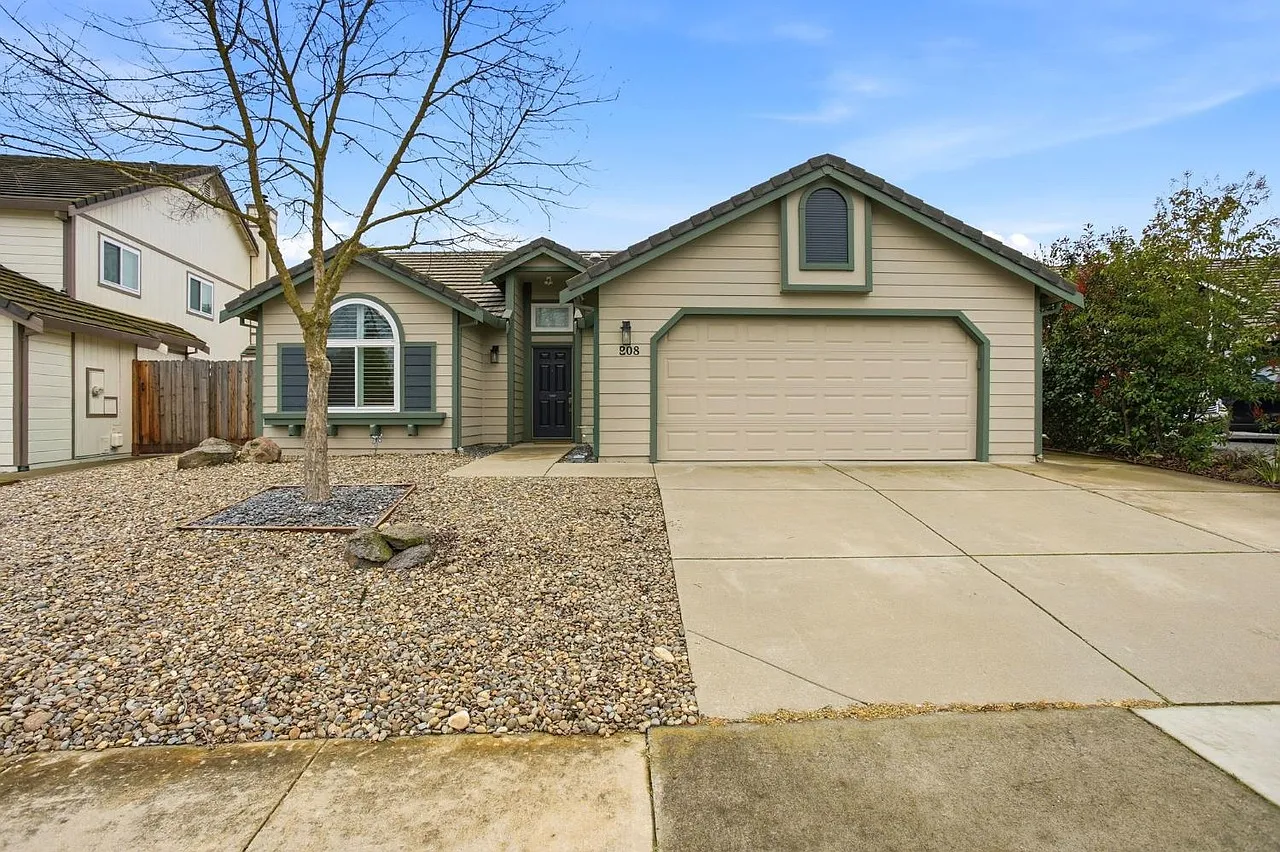 9208 Summer Pond Ct photo 1
