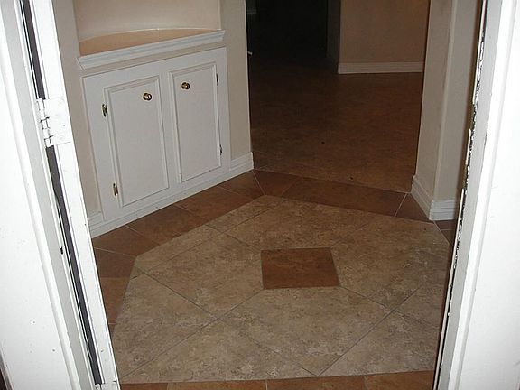 4th image of 13771 Stabledon Dr
